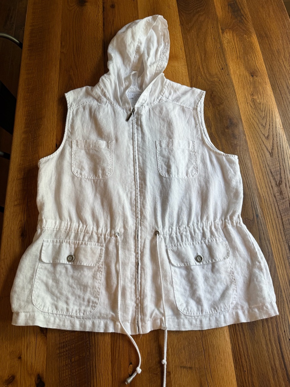Kenar 100% Linen Hooded Zip Top in White